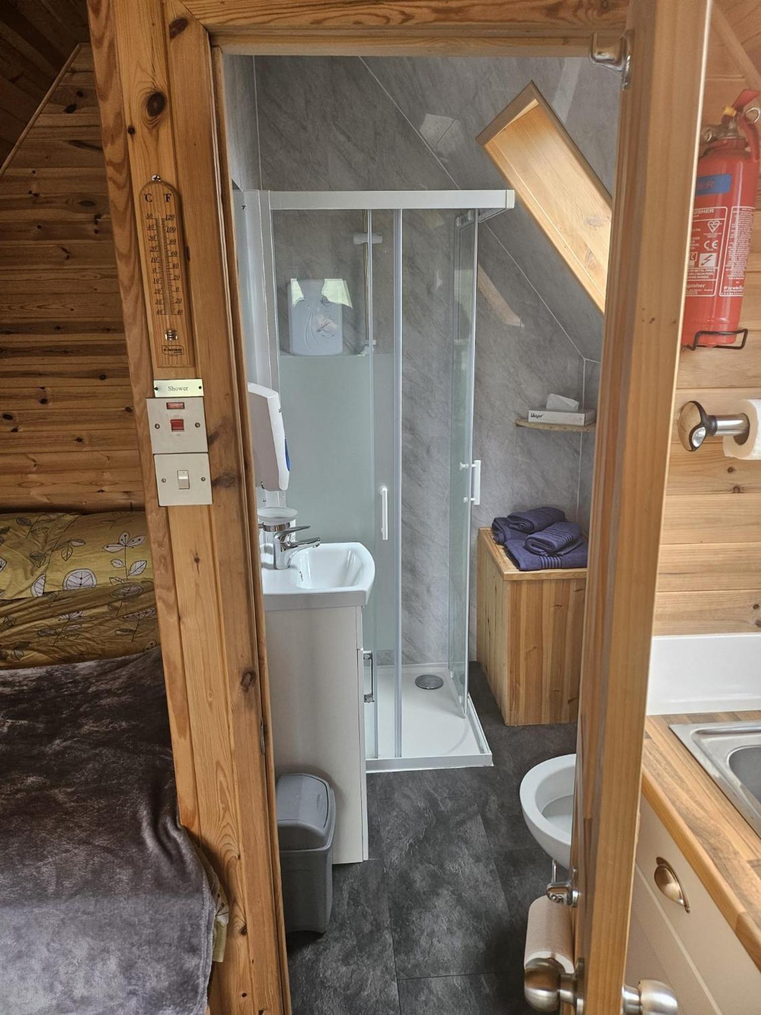 North Uist Lodges Tigharry Kamer foto